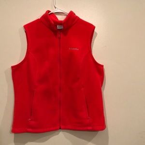 Columbia fleece vest